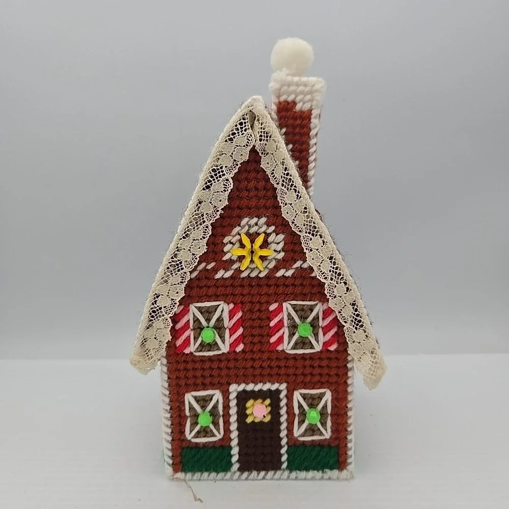 VTG Handmade Plastic Canvas Needlepoint Gingerbread‎ House Christmas Tan